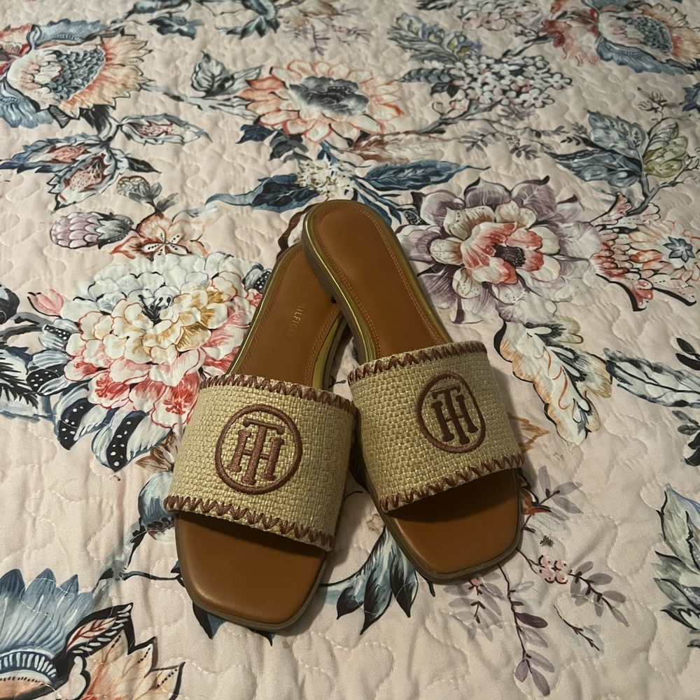Tommy Hilfiger Tan and Brown Sandals